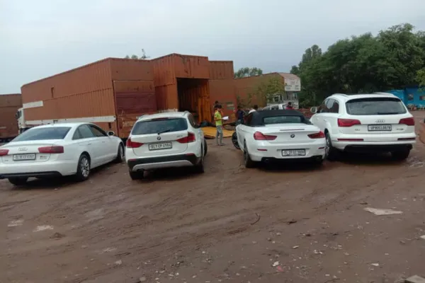 vehicle shifting in Sonipat